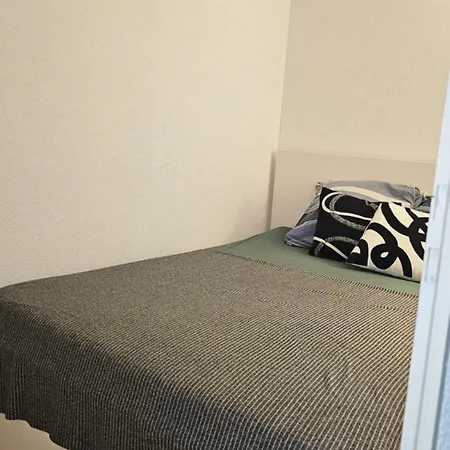Mira140 Bern Apartmán *