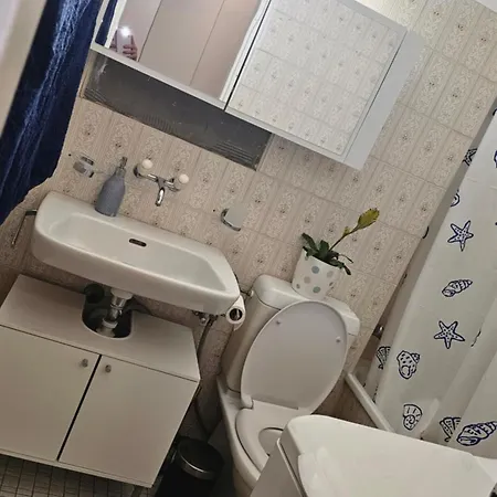 Mira140 Bern Apartmán *